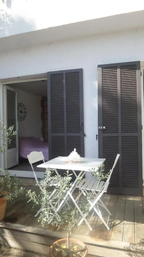 Studio Les Terrasses Apartment Vallauris